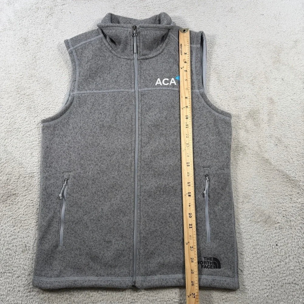 The North Face Vest Mens Small Grey Sweater Fleece Full Zip Pocket Outdoor